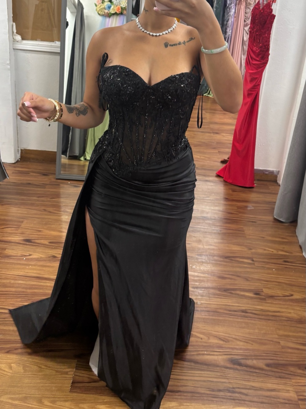 Ladivine prom dress